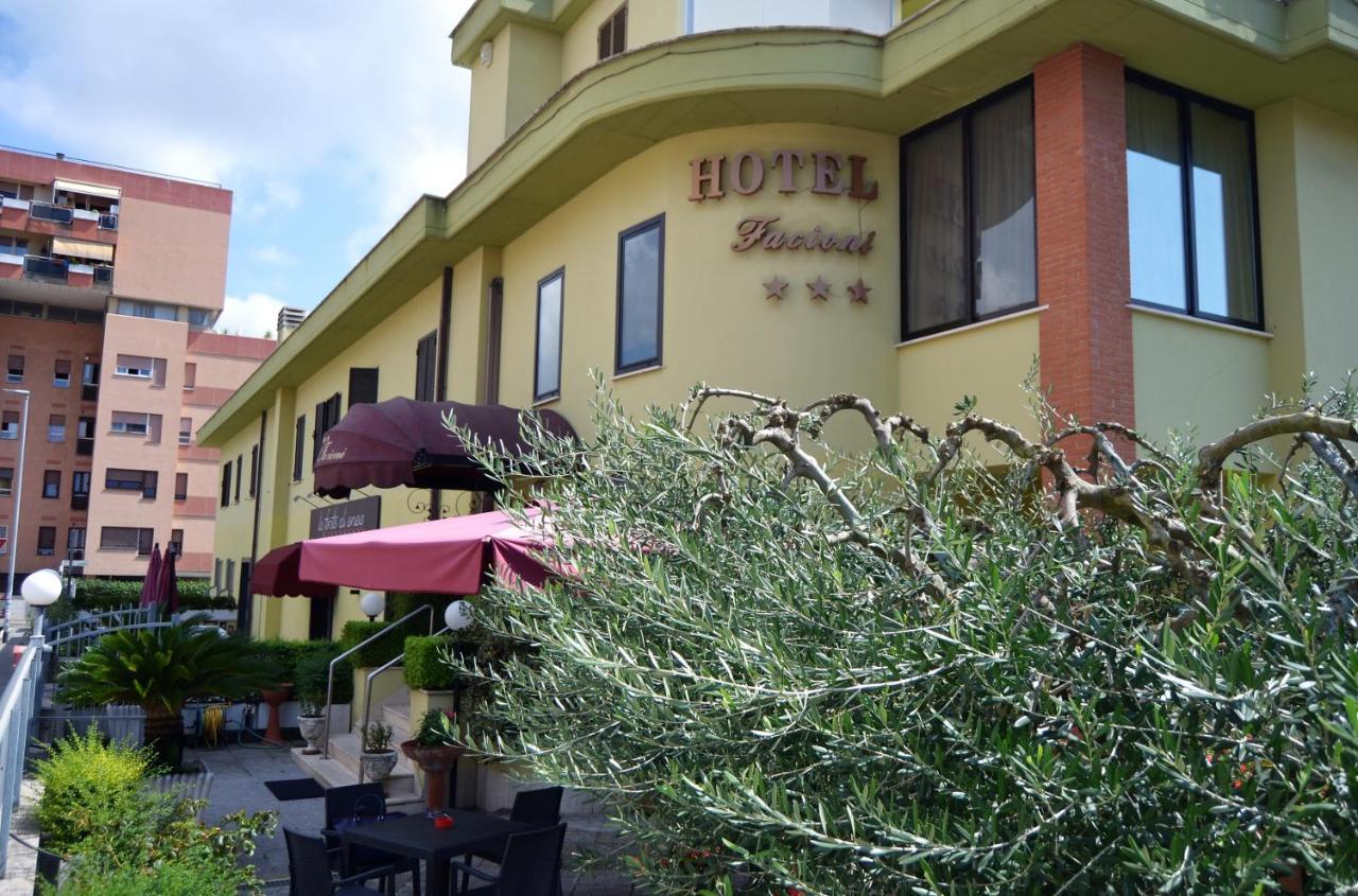 Hotel Facioni Pomezia Exterior foto
